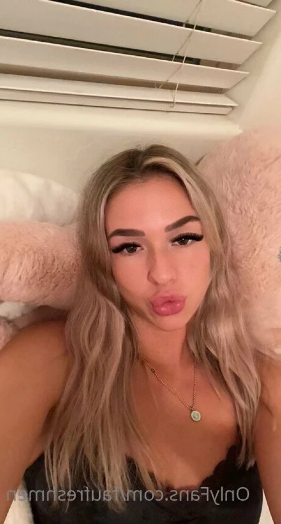 Cheer captain 📣 [ collegegirlteen ] Onlyfans leaked photo 5233281 on Hotleaks.tv