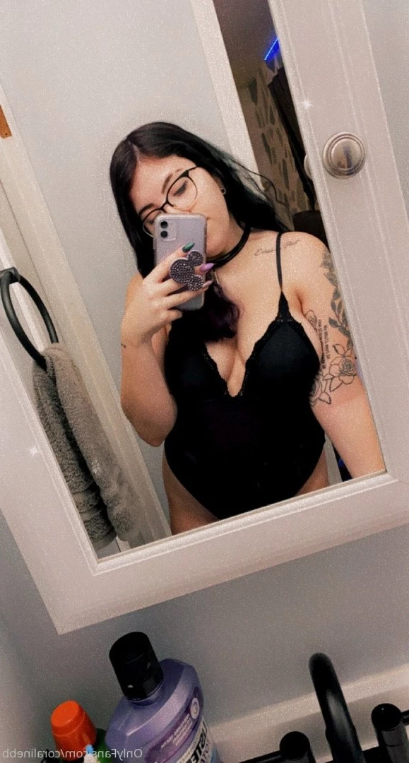 coralinebb Onlyfans leaked photo 5228909 on Hotleaks.tv