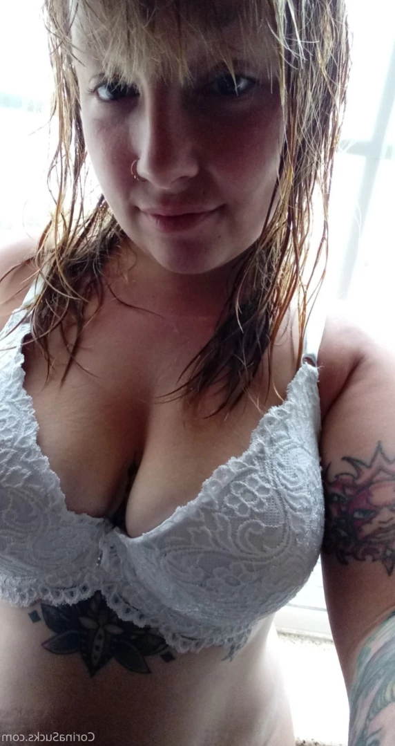 𝖢𝗈𝗋𝗂𝗇𝖺 😈 sᴇxᴛᴀᴘᴇs 🔌 [ corinasbooty ] Onlyfans leaked photo 12876558 on Hotleaks.tv