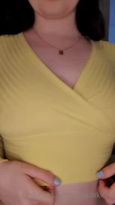 10579887