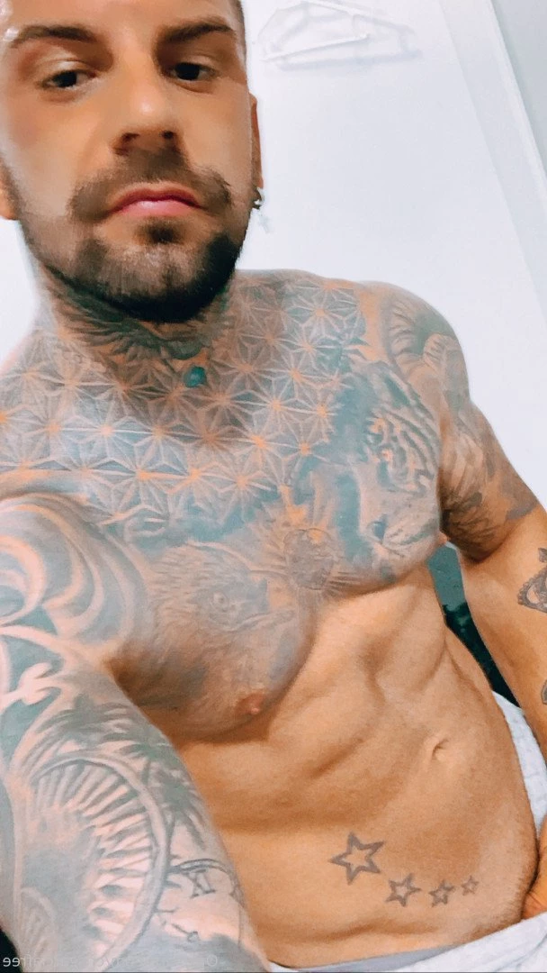 cgarcia [ crisgarciafree ] Onlyfans leaked photo 5224119 on Hotleaks.tv