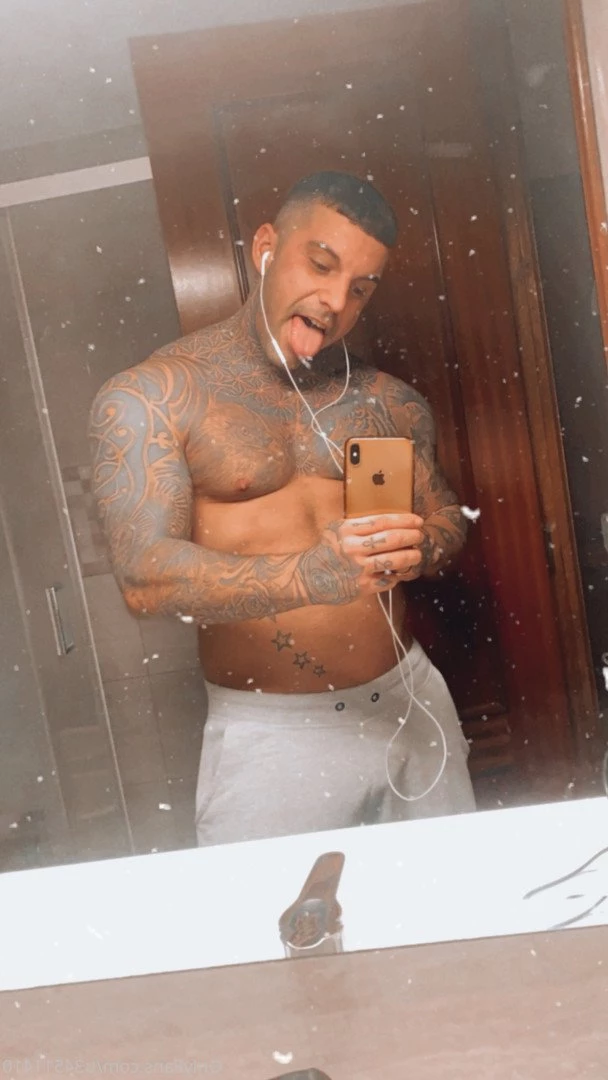 cgarcia [ crisgarciafree ] Onlyfans leaked photo 5224257 on Hotleaks.tv