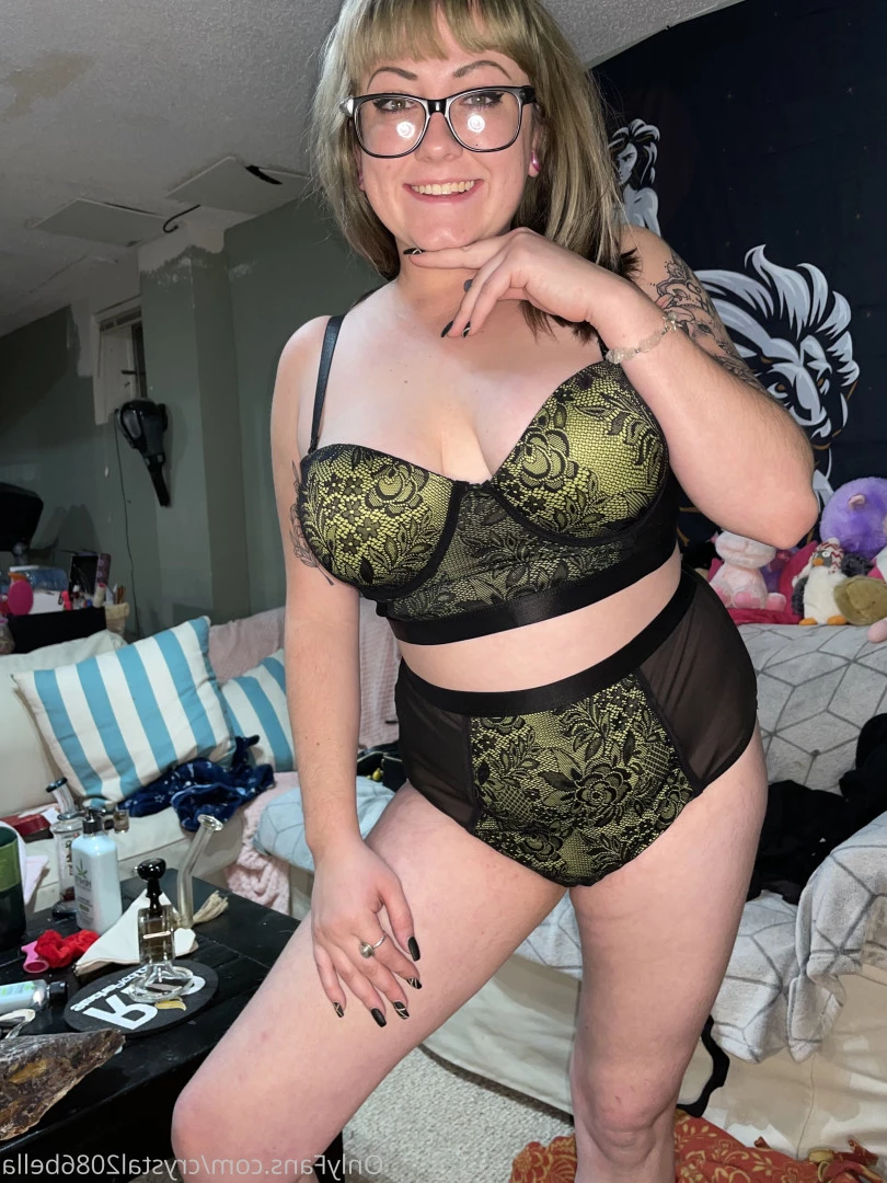 Crystal Bella [ crystal2086bella ] Onlyfans leaked photo 5624131 on Hotleaks.tv