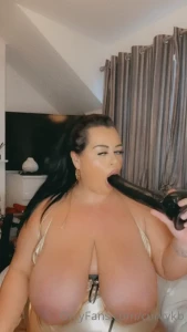 4997240