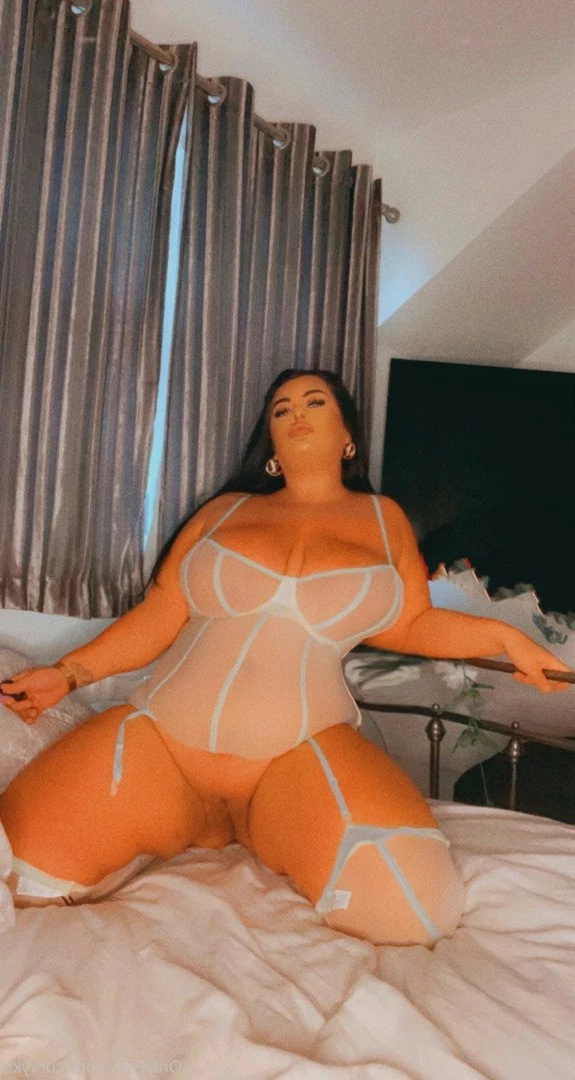 🅺 🅱︎ 🔥🇬🇧 HUGE 38KK TITS 🍉🍉😈💦 [ curvykb ] Onlyfans leaked photo 5177323 on Hotleaks.tv