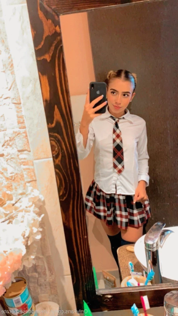 cuteanddesperate [ cuteanddesesperate ] Onlyfans leaked photo 11528335 on Hotleaks.tv