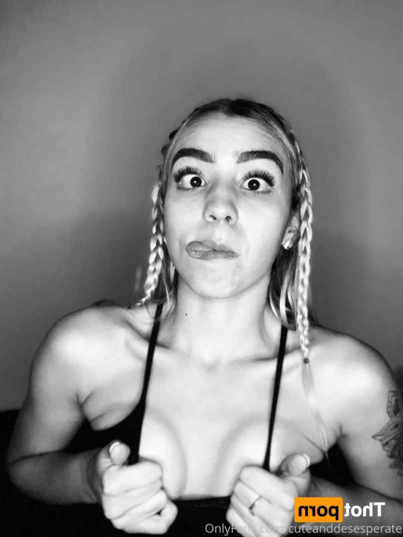 cuteanddesperate [ cuteanddesesperate ] Onlyfans leaked photo 13870558 on Hotleaks.tv