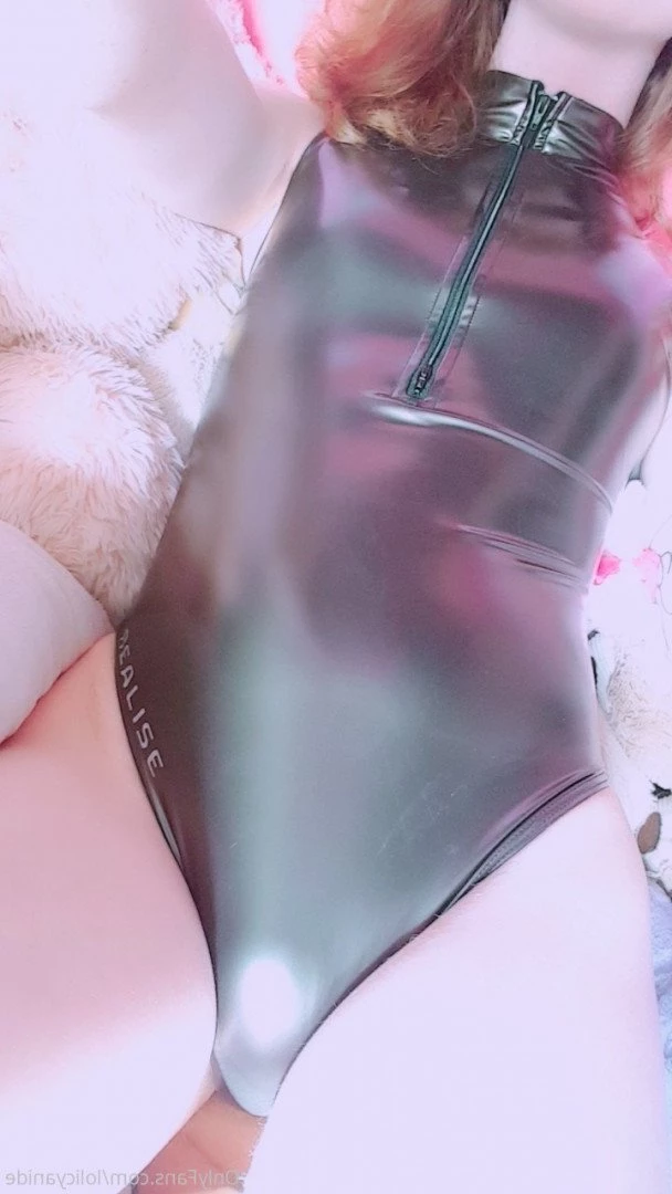 🧡🖤CyanideChuuni🖤🧡 [ cyanide_river ] Onlyfans leaked photo 5166782 on Hotleaks.tv