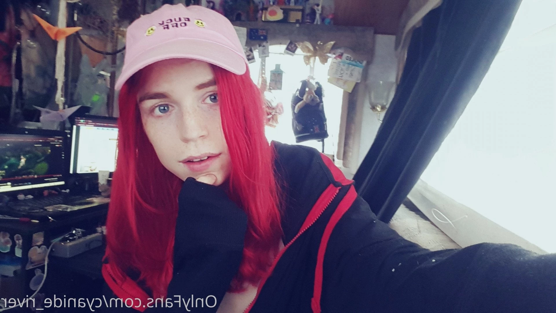 🧡🖤CyanideChuuni🖤🧡 [ cyanide_river ] Onlyfans leaked photo 5171620 on Hotleaks.tv