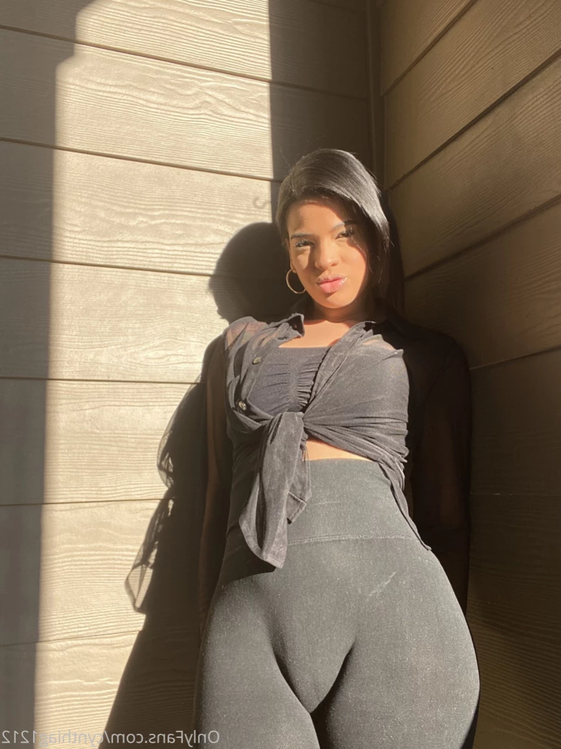SHOW ME COCK NOW   SEXTING EXPERT 🥵💦 [ cynthiag1212 ] Onlyfans leaked photo 12863433 on Hotleaks.tv
