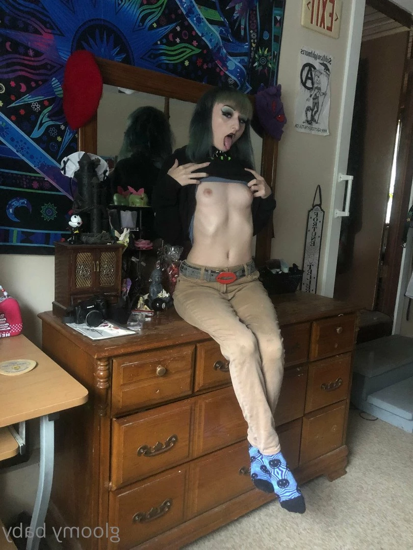 gloomybaby [ official_gloomybaby ] Onlyfans leaked photo 448220 on Hotleaks.tv