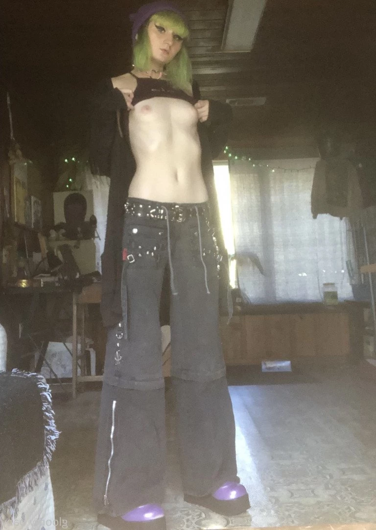 gloomybaby [ official_gloomybaby ] Onlyfans leaked photo 448242 on Hotleaks.tv