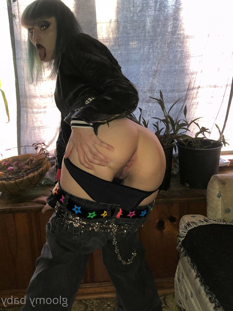 gloomybaby [ official_gloomybaby ] Onlyfans leaked photo 448368 on Hotleaks.tv