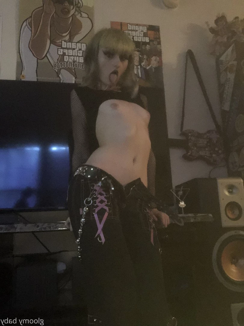 gloomybaby [ official_gloomybaby ] Onlyfans leaked photo 448499 on Hotleaks.tv