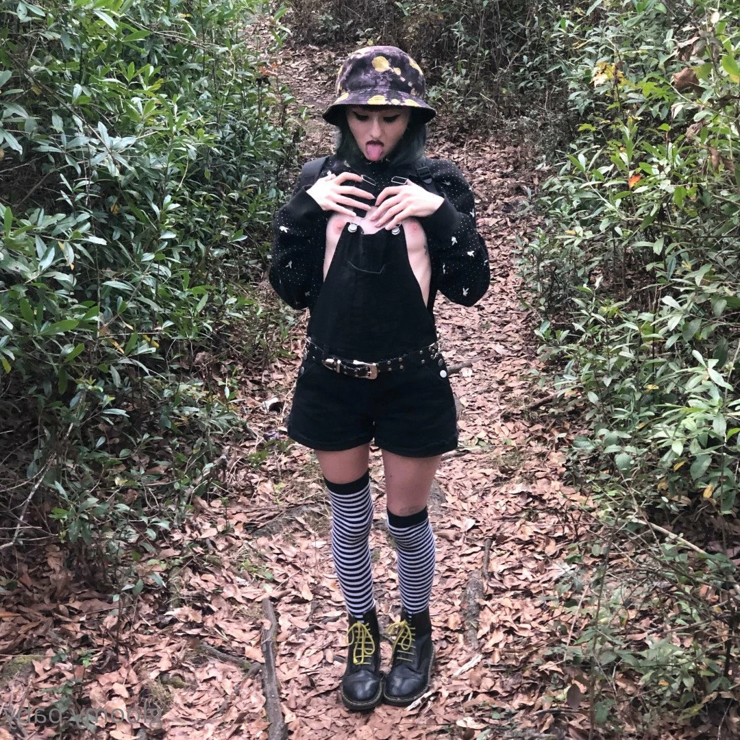 gloomybaby [ official_gloomybaby ] Onlyfans leaked photo 448871 on Hotleaks.tv