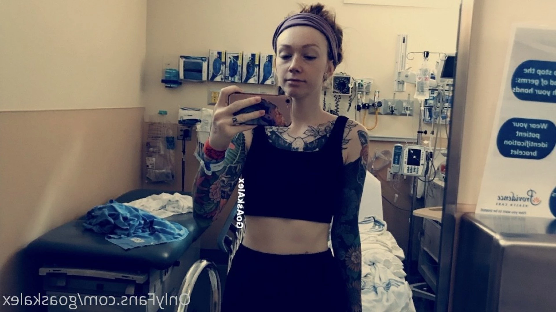 GoAskAlex 𝓃𝒶𝓉𝓊𝓇𝒶𝓁 𝓇𝑒𝒹𝒽𝑒𝒶𝒹 [ goaskalex ] Onlyfans leaked photo 450247 on Hotleaks.tv