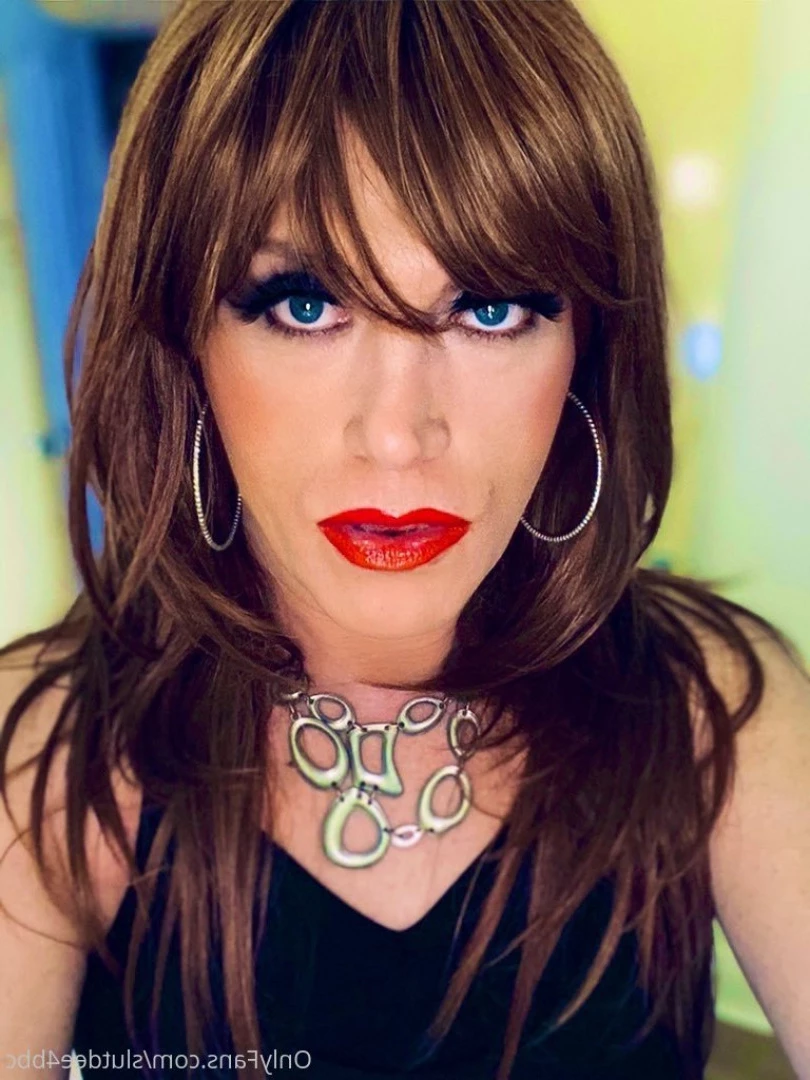 Dee 🇬🇧 [ dee4bbc ] Onlyfans leaked photo 9969254 on Hotleaks.tv