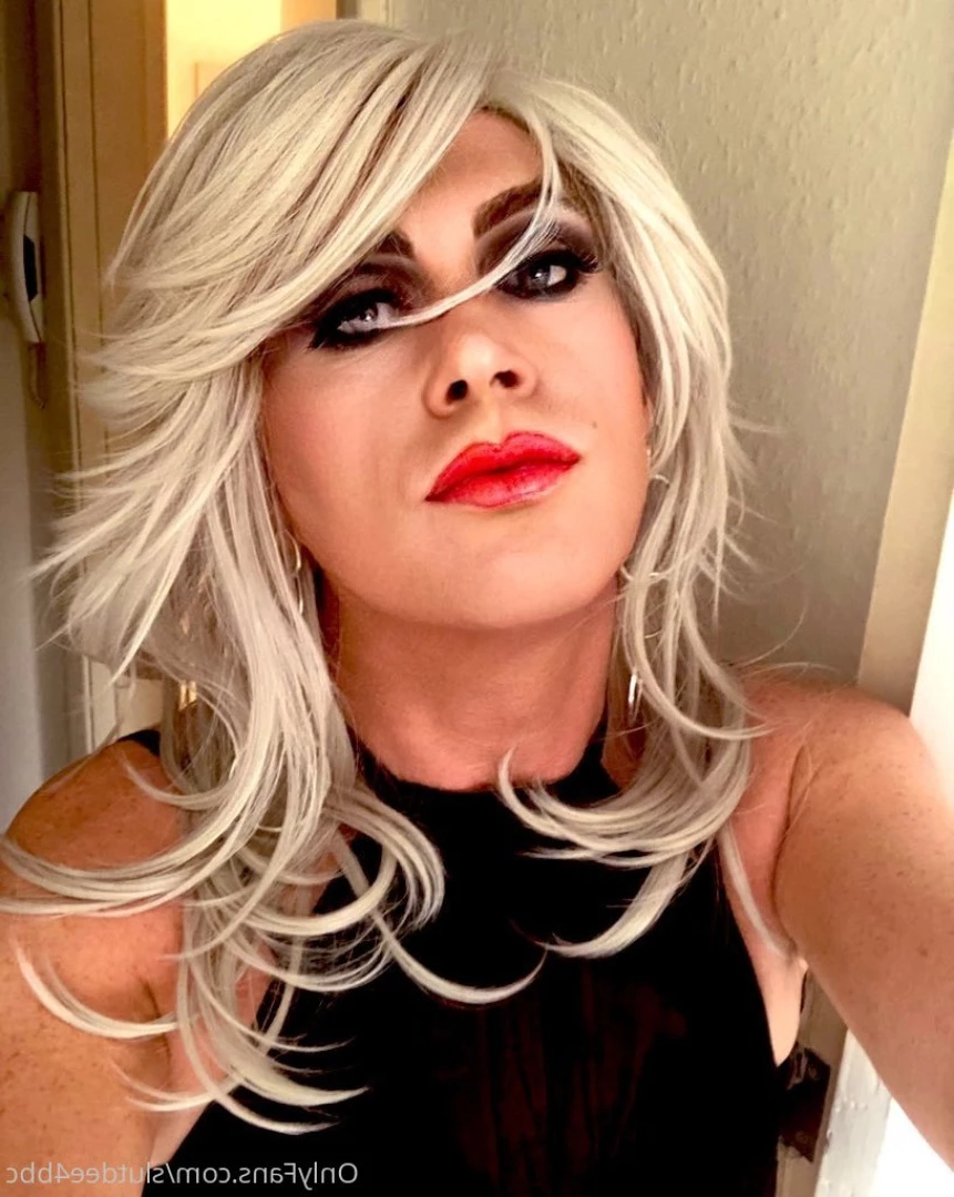Dee 🇬🇧 [ dee4bbc ] Onlyfans leaked photo 9969462 on Hotleaks.tv