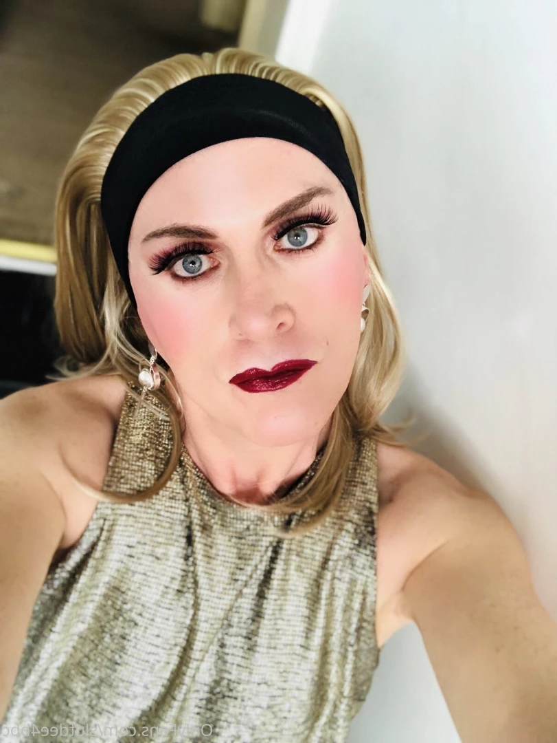 Dee 🇬🇧 [ dee4bbc ] Onlyfans leaked photo 9970055 on Hotleaks.tv