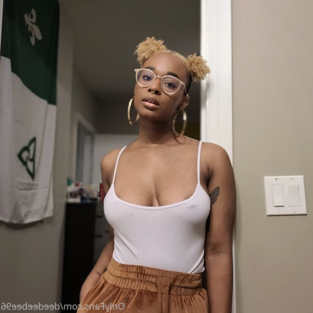 DeeDeeBee [ deedeebee96 ] Onlyfans leaked photo 5792181 on Hotleaks.tv