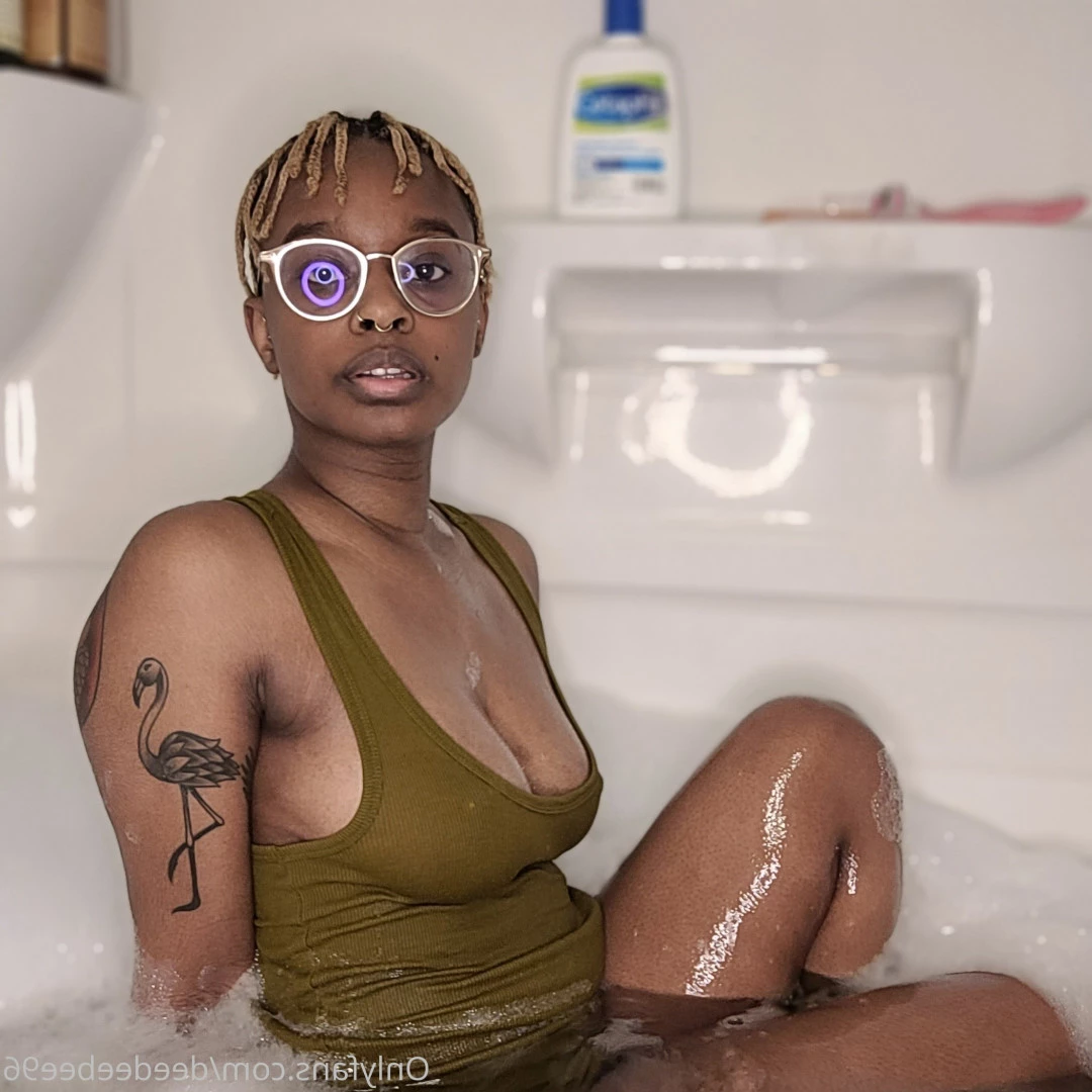 DeeDeeBee [ deedeebee96 ] Onlyfans leaked photo 5800609 on Hotleaks.tv