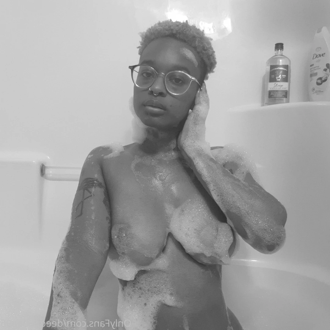 DeeDeeBee [ deedeebee96 ] Onlyfans leaked photo 5801510 on Hotleaks.tv
