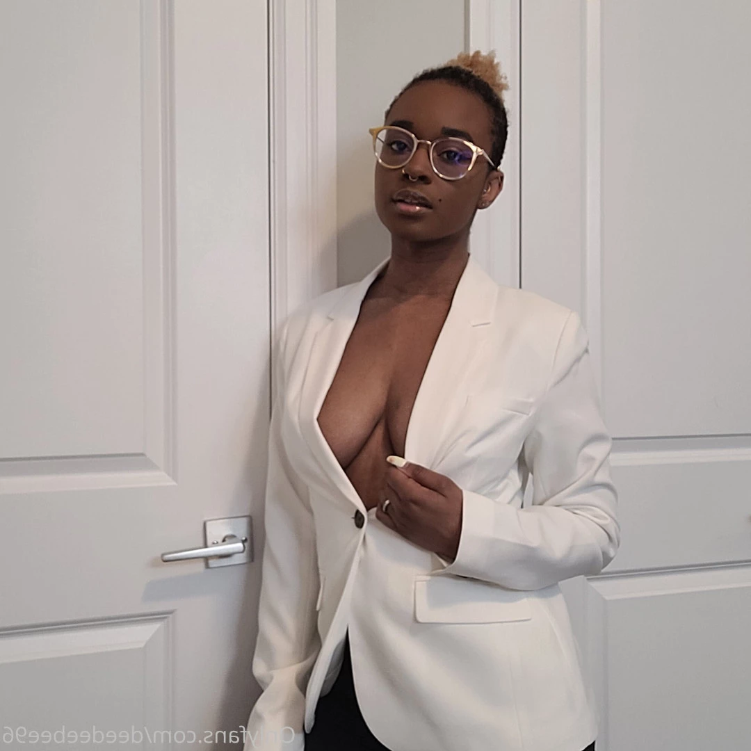 DeeDeeBee [ deedeebee96 ] Onlyfans leaked photo 5819355 on Hotleaks.tv