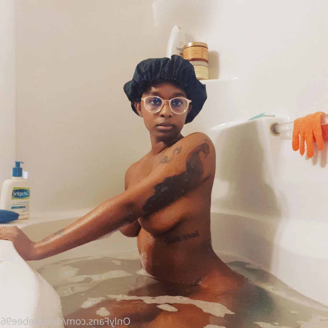 DeeDeeBee [ deedeebee96 ] Onlyfans leaked photo 5820805 on Hotleaks.tv