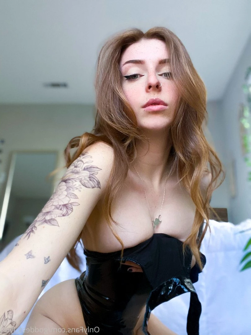 Goddess Lynn [ goddess_lynn ] Onlyfans leaked photo 452914 on Hotleaks.tv