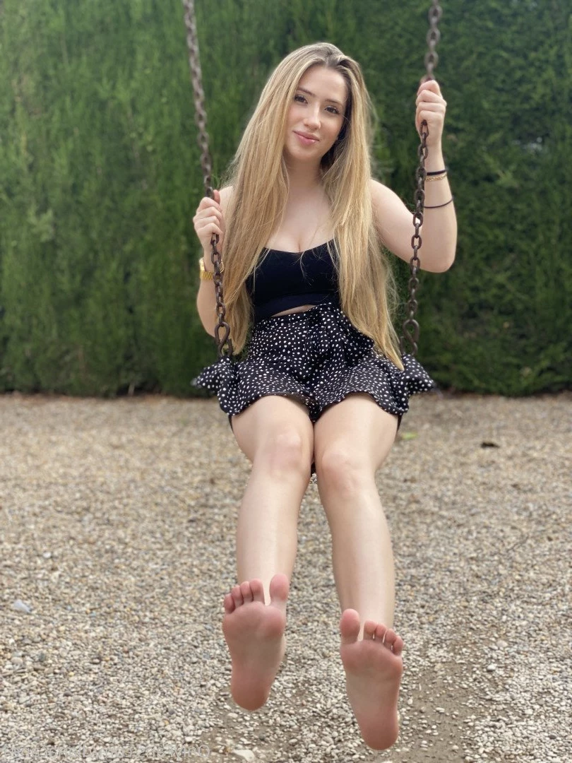GODDESS DIANA 😏 fetish lover 👅 [ dianacane1 ] Onlyfans leaked photo 5100403 on Hotleaks.tv