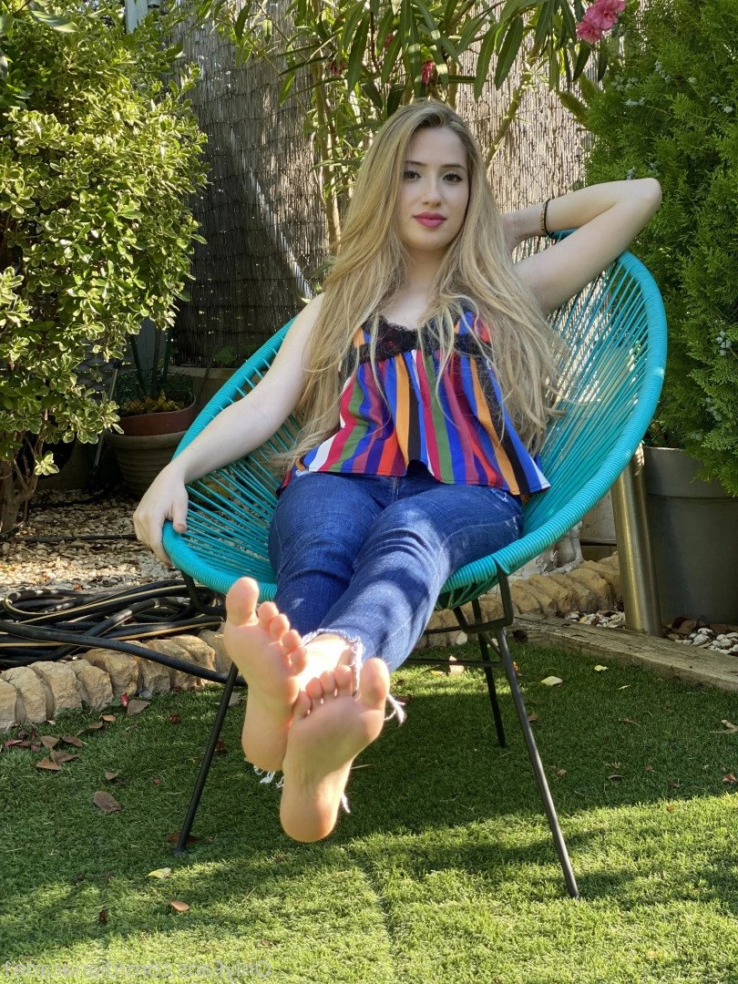 GODDESS DIANA 😏 fetish lover 👅 [ dianacane1 ] Onlyfans leaked photo 5101592 on Hotleaks.tv