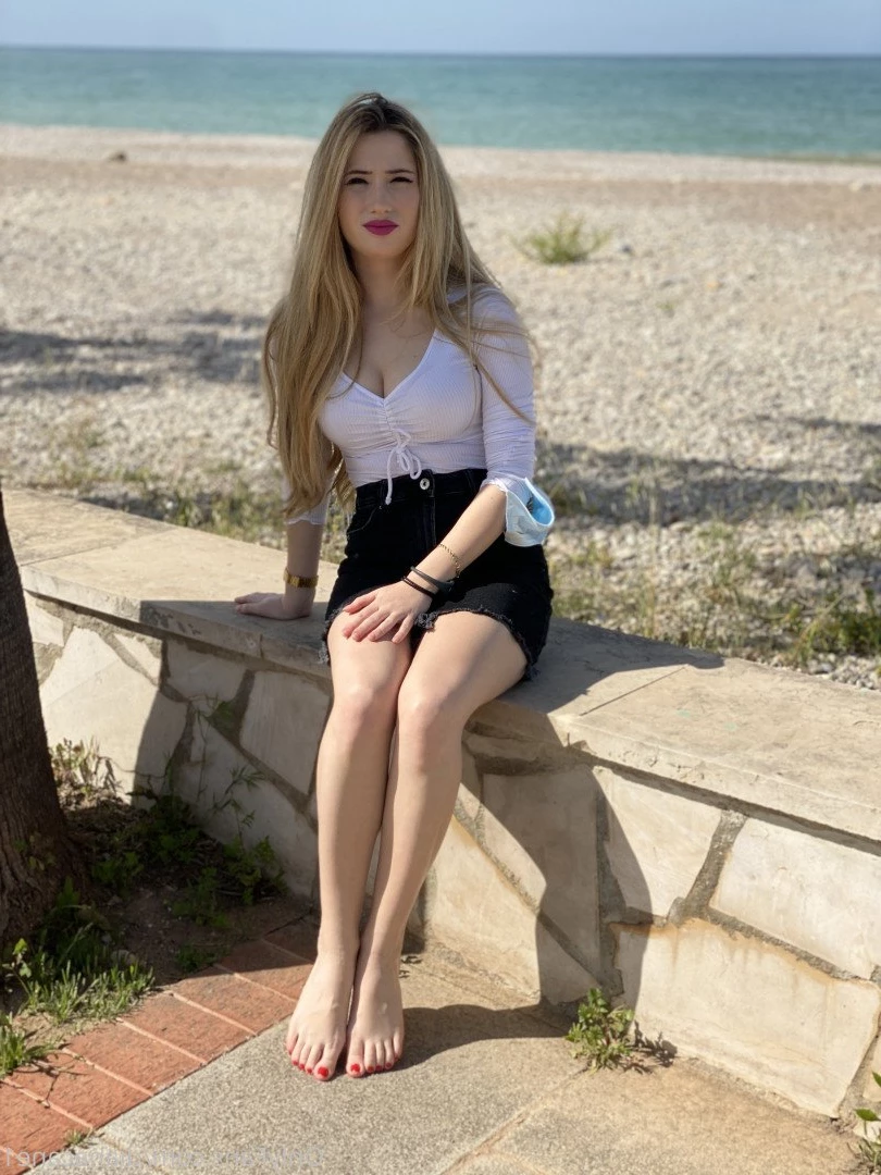 GODDESS DIANA 😏 fetish lover 👅 [ dianacane1 ] Onlyfans leaked photo 5101660 on Hotleaks.tv