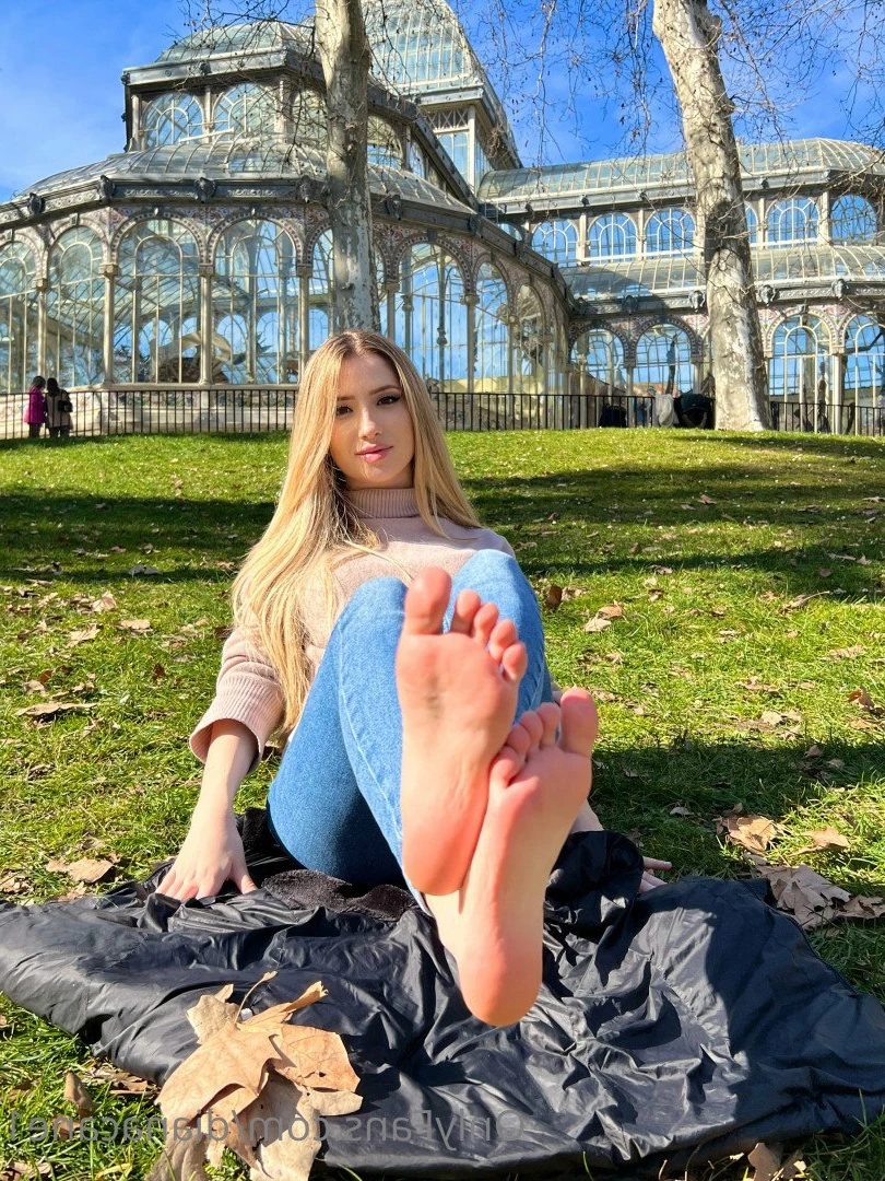 GODDESS DIANA 😏 fetish lover 👅 [ dianacane1 ] Onlyfans leaked photo 5102137 on Hotleaks.tv