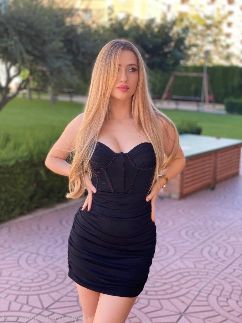 GODDESS DIANA 😏 fetish lover 👅 [ dianacane1 ] Onlyfans leaked photo 5110332 on Hotleaks.tv