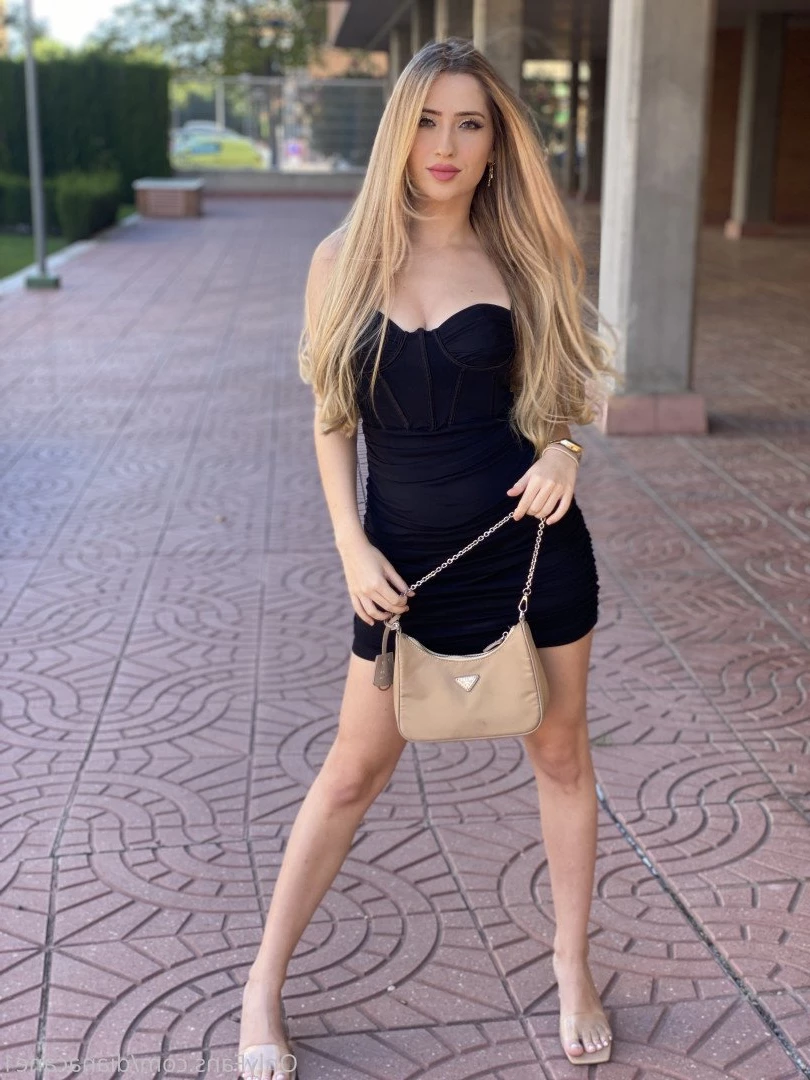 GODDESS DIANA 😏 fetish lover 👅 [ dianacane1 ] Onlyfans leaked photo 5112253 on Hotleaks.tv