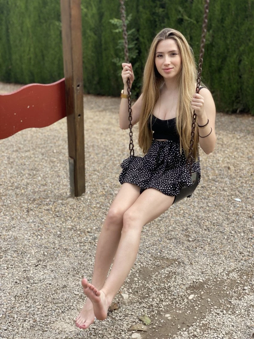 GODDESS DIANA 😏 fetish lover 👅 [ dianacane1 ] Onlyfans leaked photo 5115663 on Hotleaks.tv