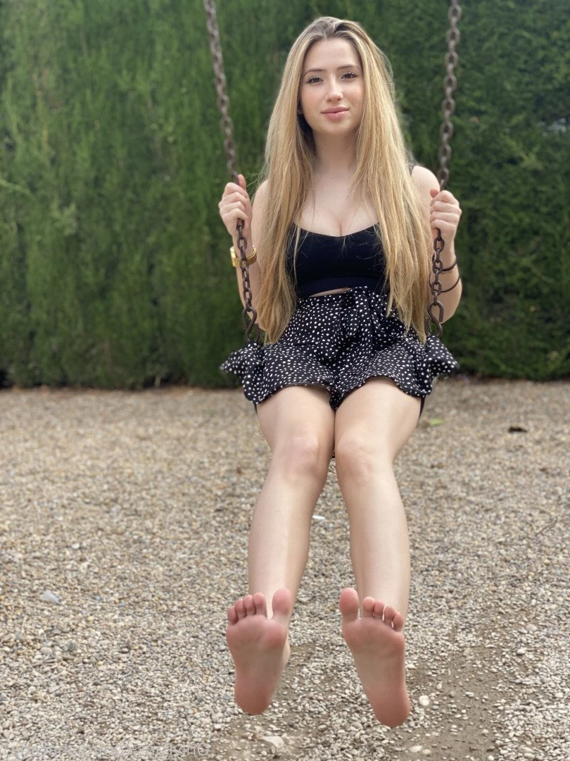 GODDESS DIANA 😏 fetish lover 👅 [ dianacane1 ] Onlyfans leaked photo 5116824 on Hotleaks.tv