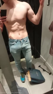 5098218