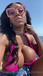 ebony_mystique Onlyfans leaked video 8722205 on Hotleaks.tv
