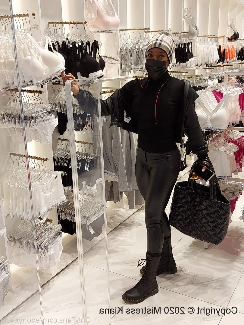 Mistress Kiana [ ebonykiana ] Onlyfans leaked photo 5078810 on Hotleaks.tv