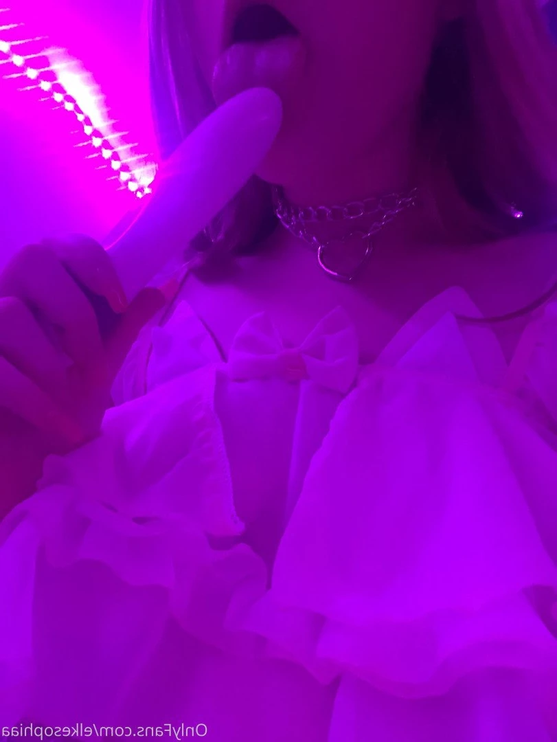 ʕ•ᴥ•ʔelkeʕ•ᴥ•ʔ [ elkesophiaa ] Onlyfans leaked photo 5178492 on Hotleaks.tv
