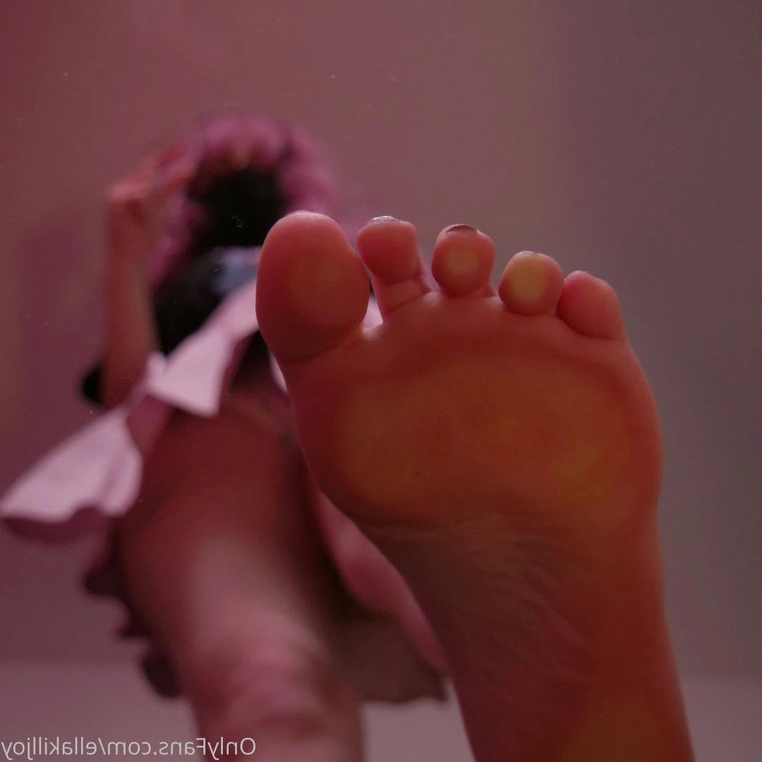 Giantess Ella [ ellakilljoy ] Onlyfans leaked photo 5086638 on Hotleaks.tv