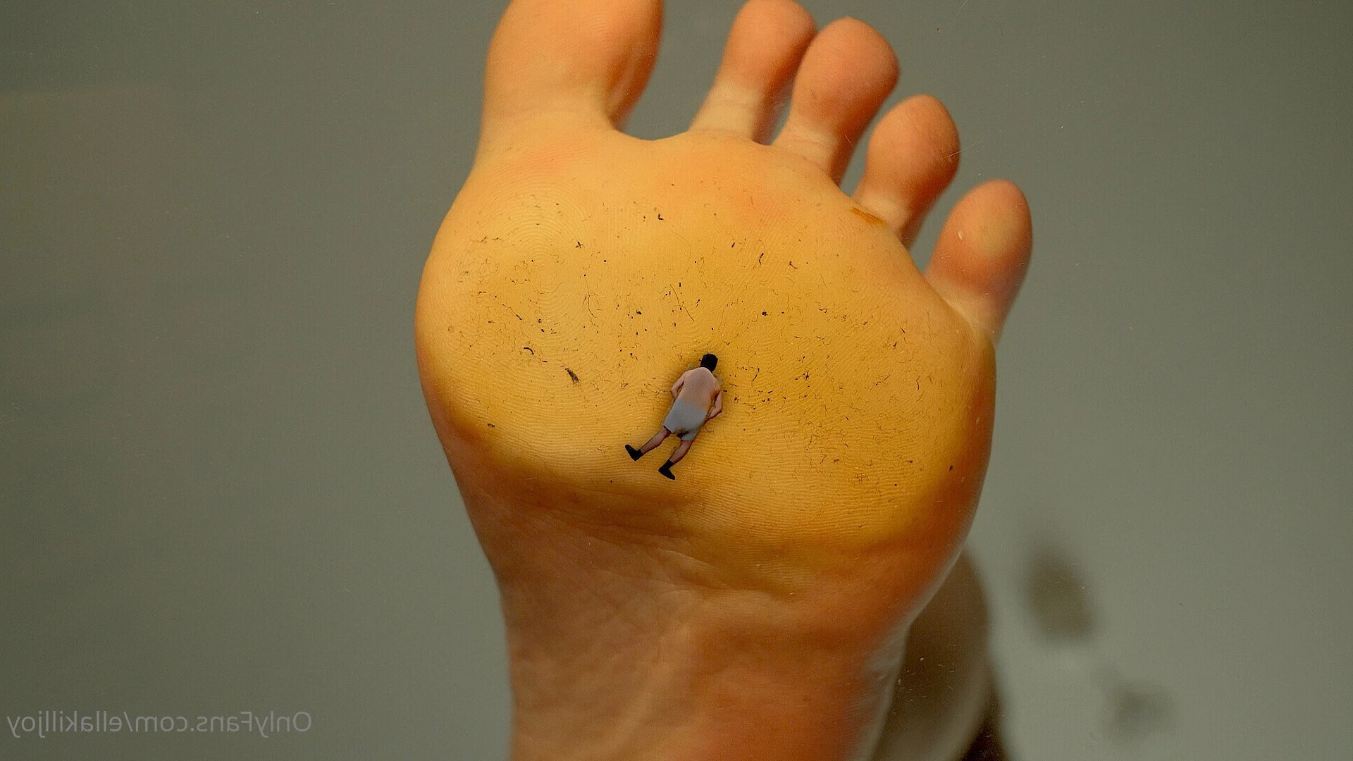 Giantess Ella [ ellakilljoy ] Onlyfans leaked photo 5087190 on Hotleaks.tv