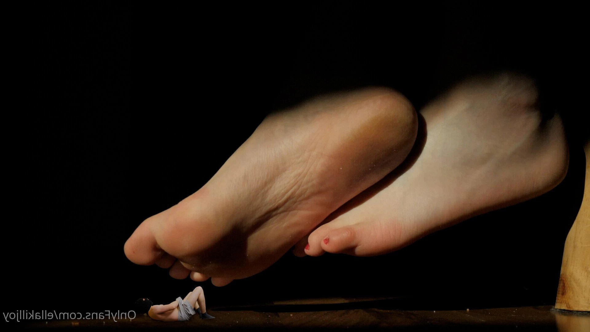 Giantess Ella [ ellakilljoy ] Onlyfans leaked photo 5087220 on Hotleaks.tv