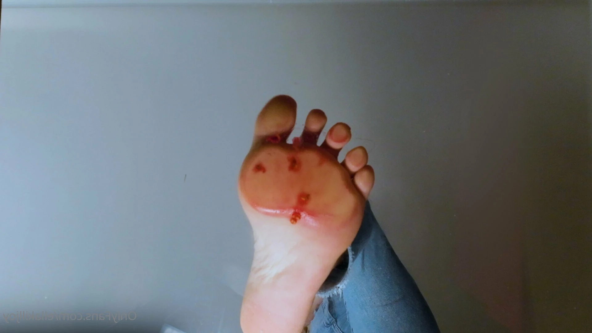 Giantess Ella [ ellakilljoy ] Onlyfans leaked photo 5087813 on Hotleaks.tv