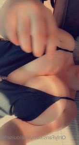 Ellelouise [ ellelouise98 ] Onlyfans leaked video 5019659 on Hotleaks.tv