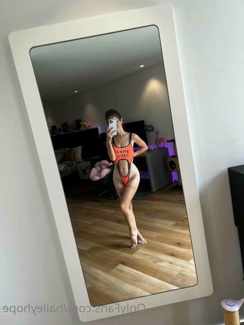 Hailey Hope - SQU!RTER [ haileyhope ] Onlyfans leaked photo 7841434 on Hotleaks.tv