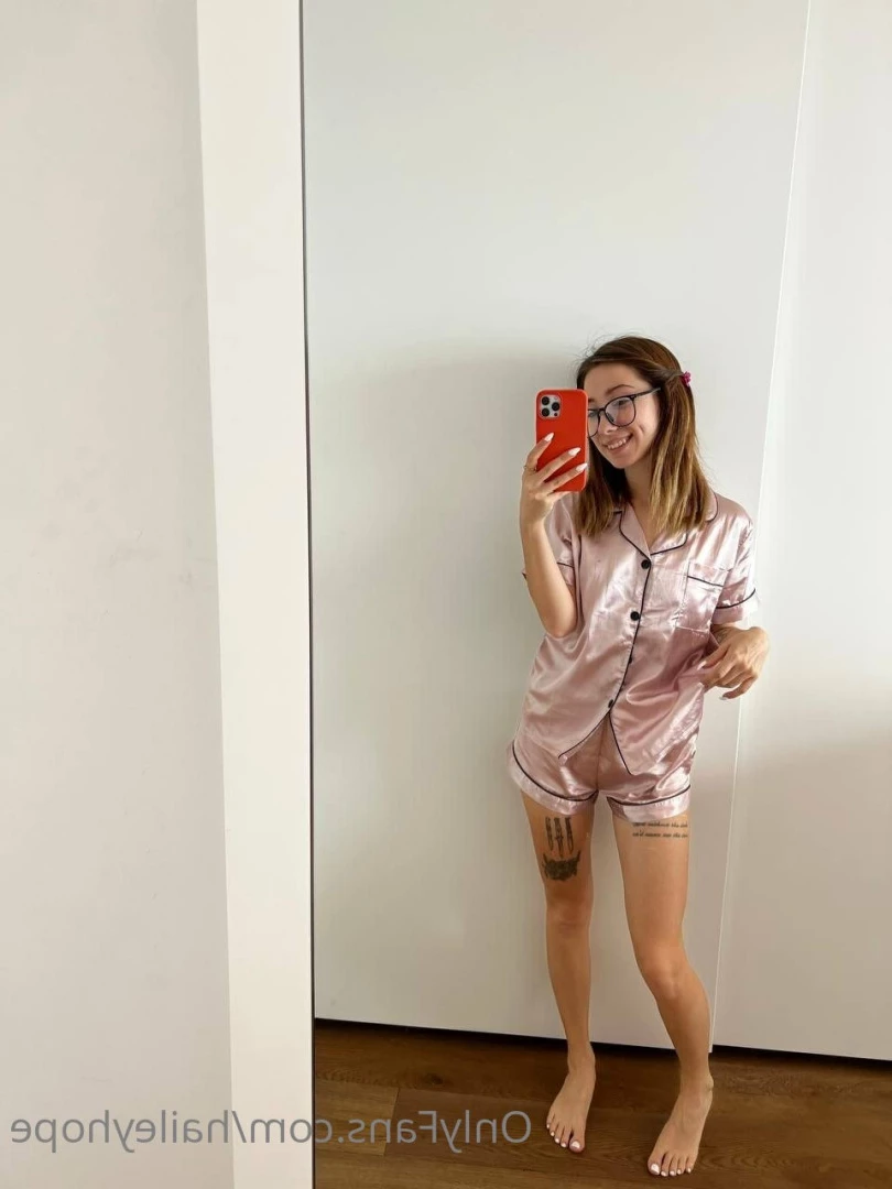Hailey Hope - SQU!RTER [ haileyhope ] Onlyfans leaked photo 7854704 on Hotleaks.tv