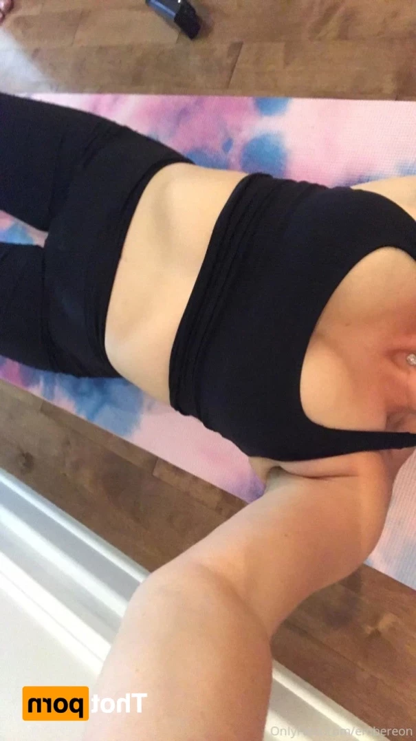 FACIAL QUEEN 💦 [ embereon ] Onlyfans leaked photo 12743783 on Hotleaks.tv