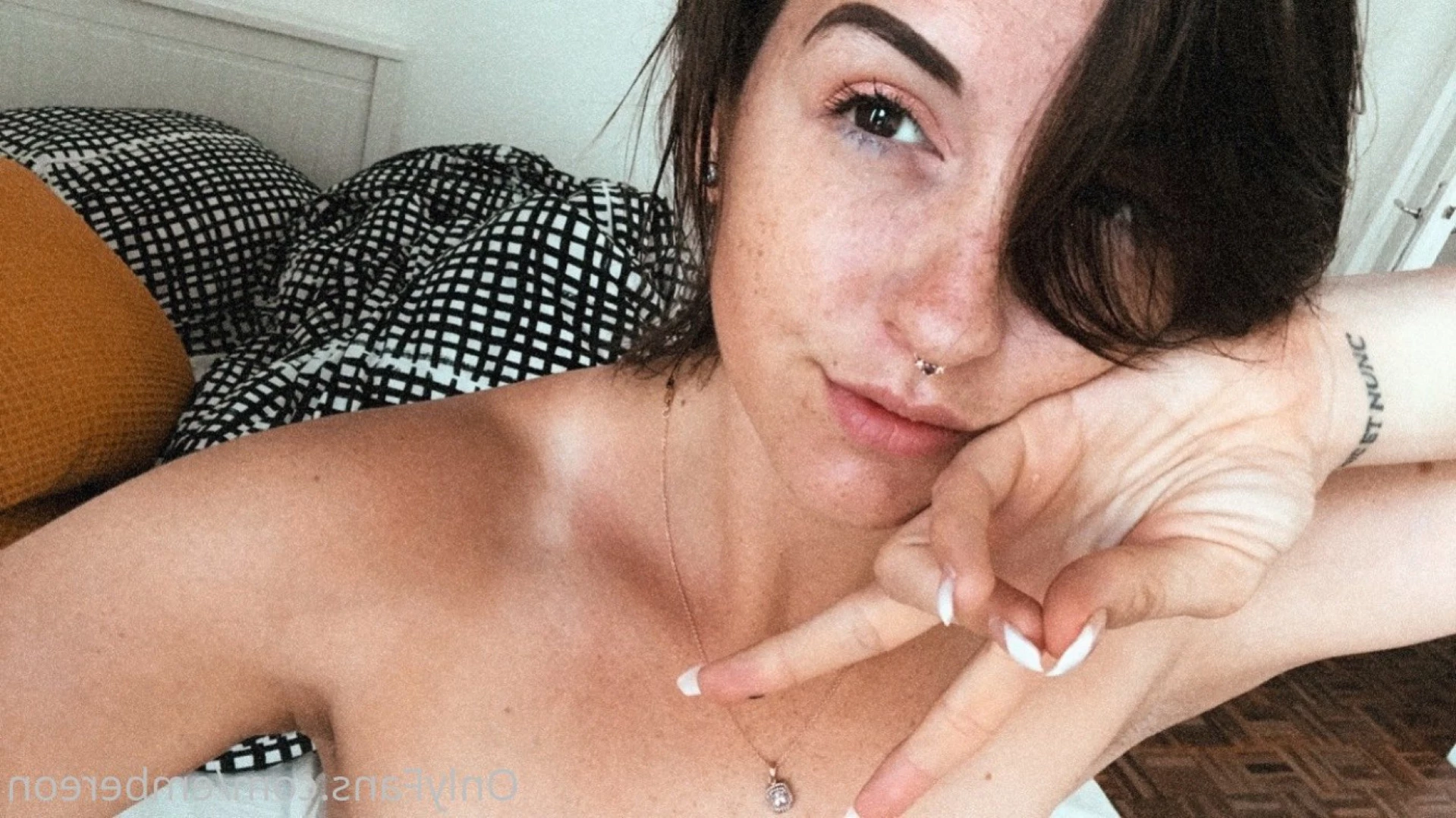 FACIAL QUEEN 💦 [ embereon ] Onlyfans leaked photo 12843307 on Hotleaks.tv